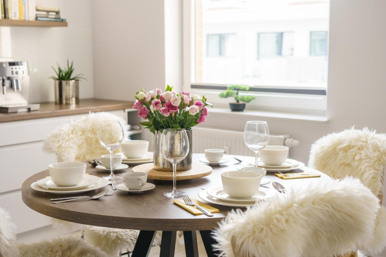 Apartamenty Lighthouse - Kasprowicza 100 โควอบเซก ภายนอก รูปภาพ